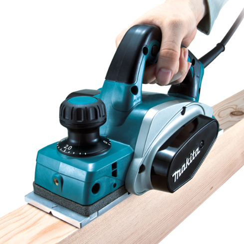 CEPILLO 82M 620W KP0800 MAKITA